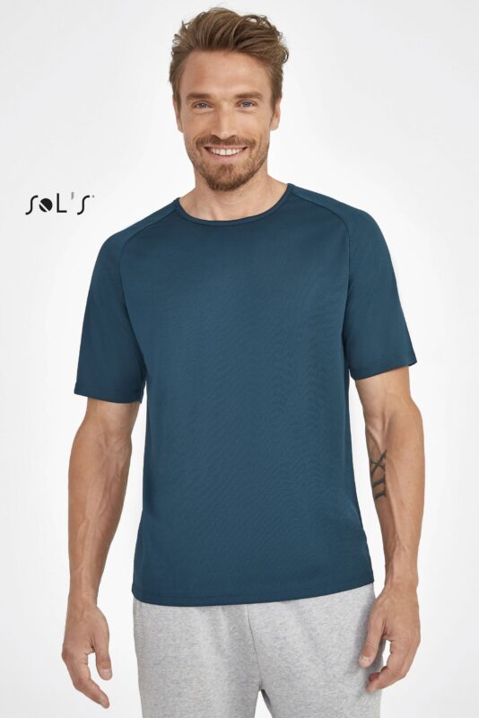 Custom Sporty Raglan Sleeve T-shirt with Logo